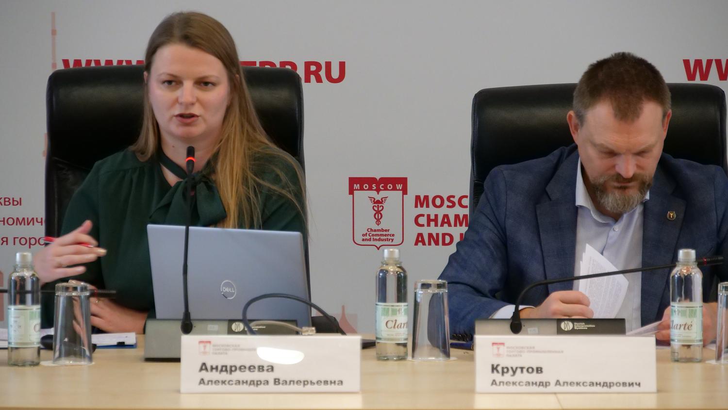 «При вступлении в Палату ваш голос усиливается многократно!»