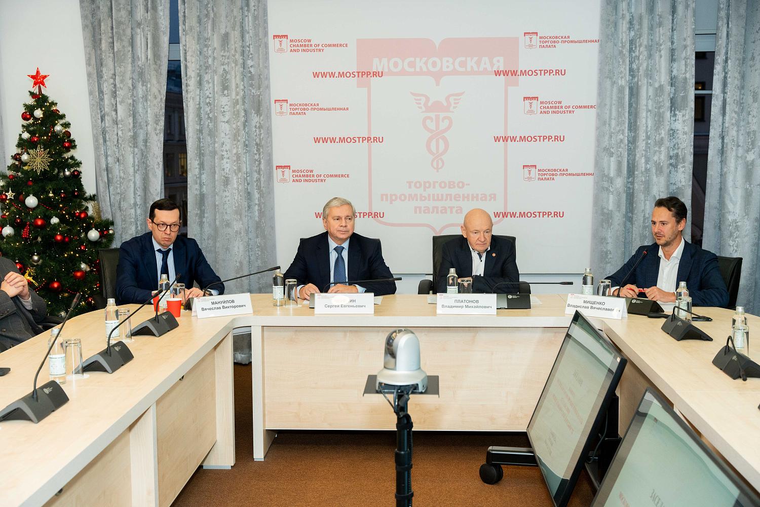 Эксперты по внешнеэкономической деятельности обменялись опытом и поделились проблемами