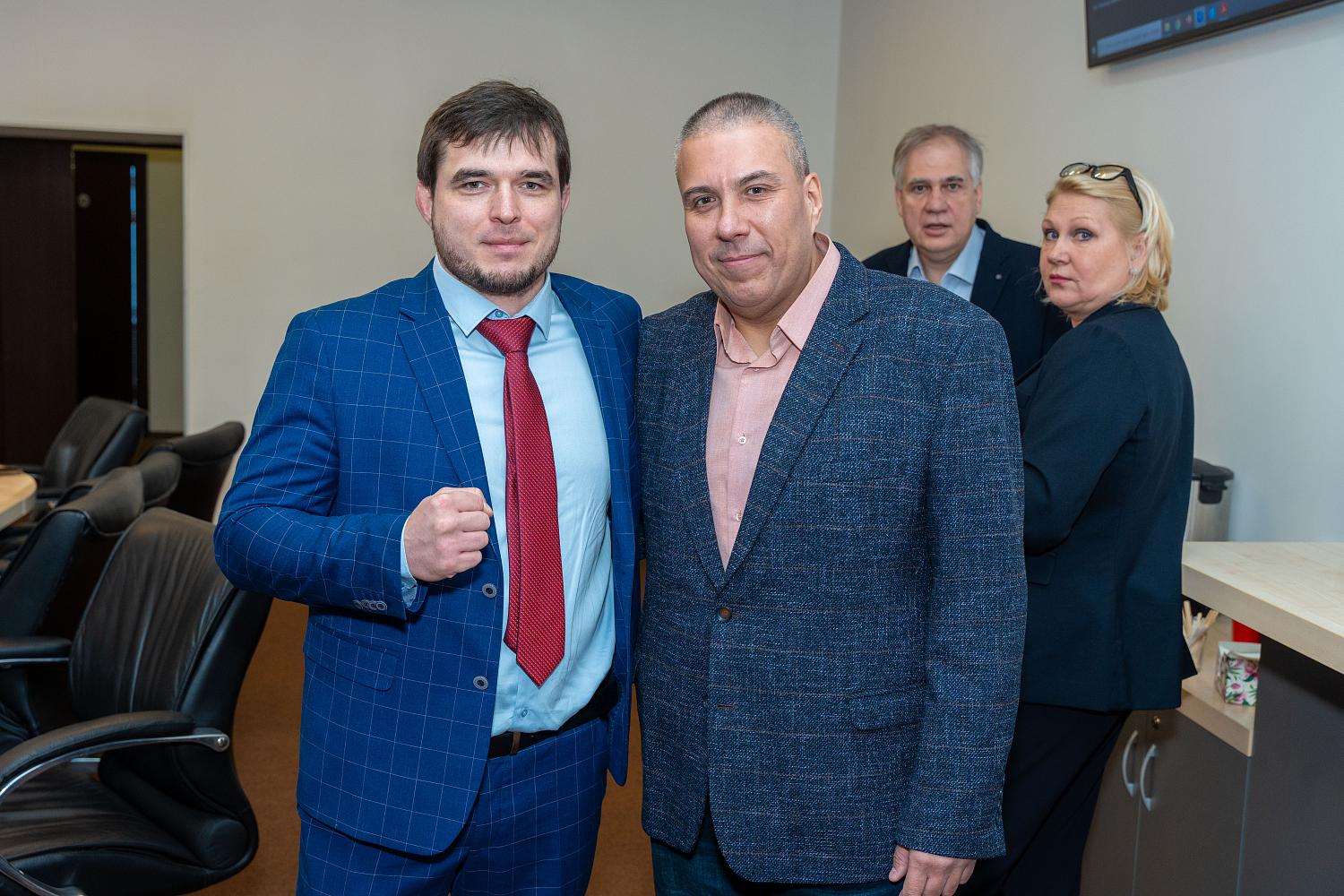 Молодежный комитет ищет дополнительные пути обеспечения безопасности многоквартирных домов