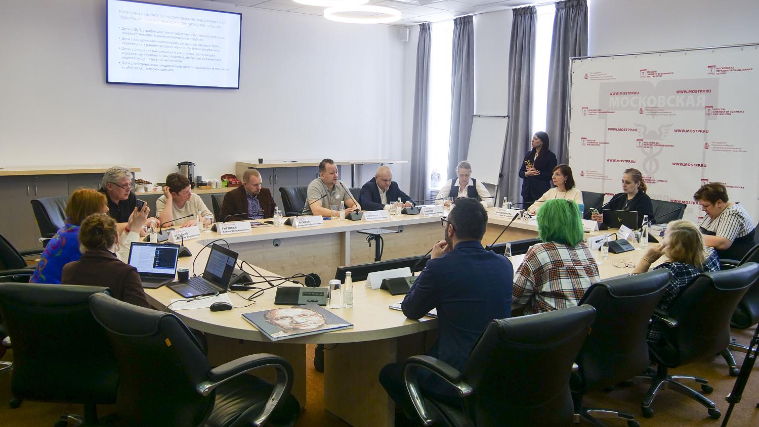 На площадке МТПП представлены отечественные методики лечения и реабилитации детей с ДЦП 