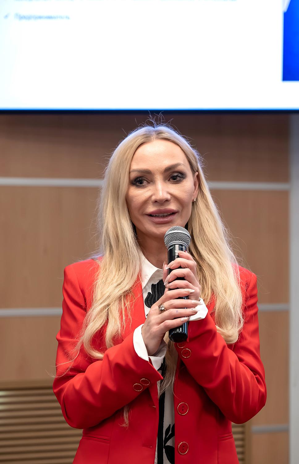 Лидеры мнений в сфере бизнес-коммуникаций наметили новые правила рынка