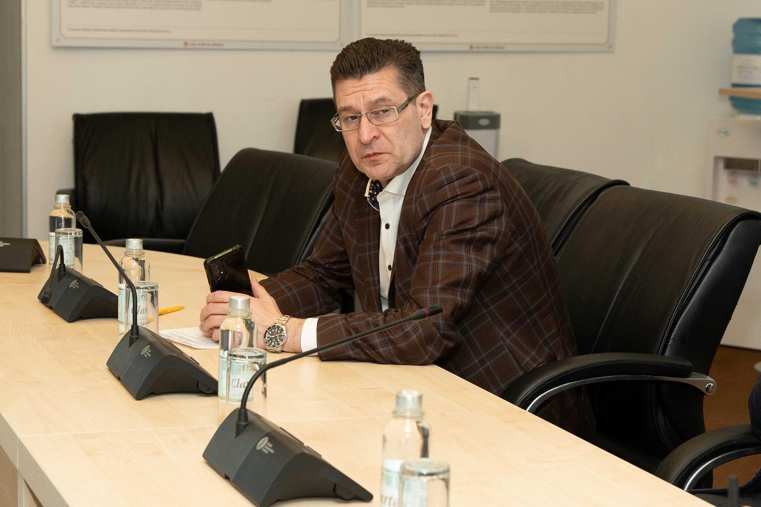 «Долговые» эксперты МТПП: профессионализм против «инфоцыганства»