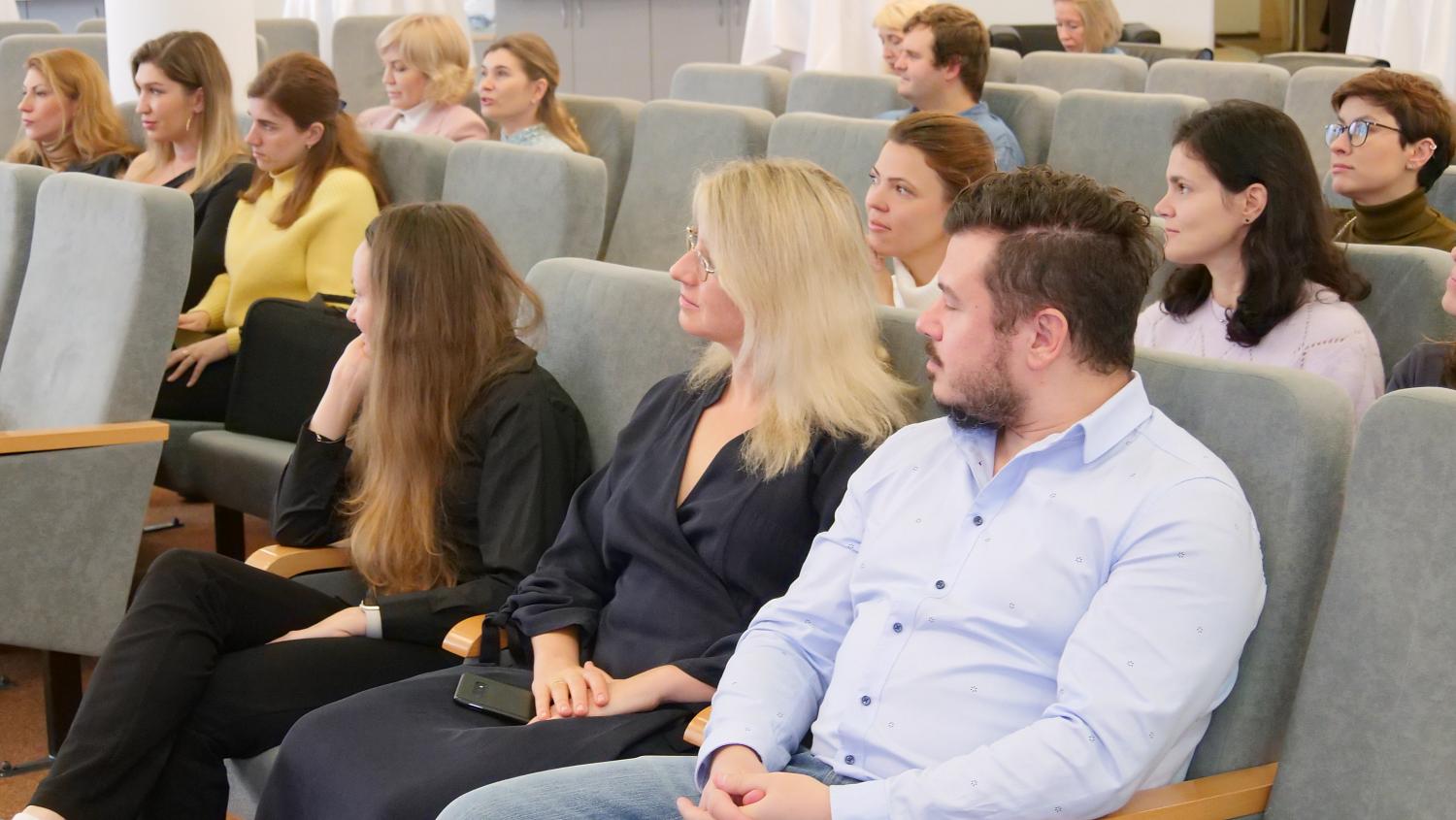 Возможности использования нейросетей и искусственного интеллекта в бизнесе обсуждались на площадке МТПП