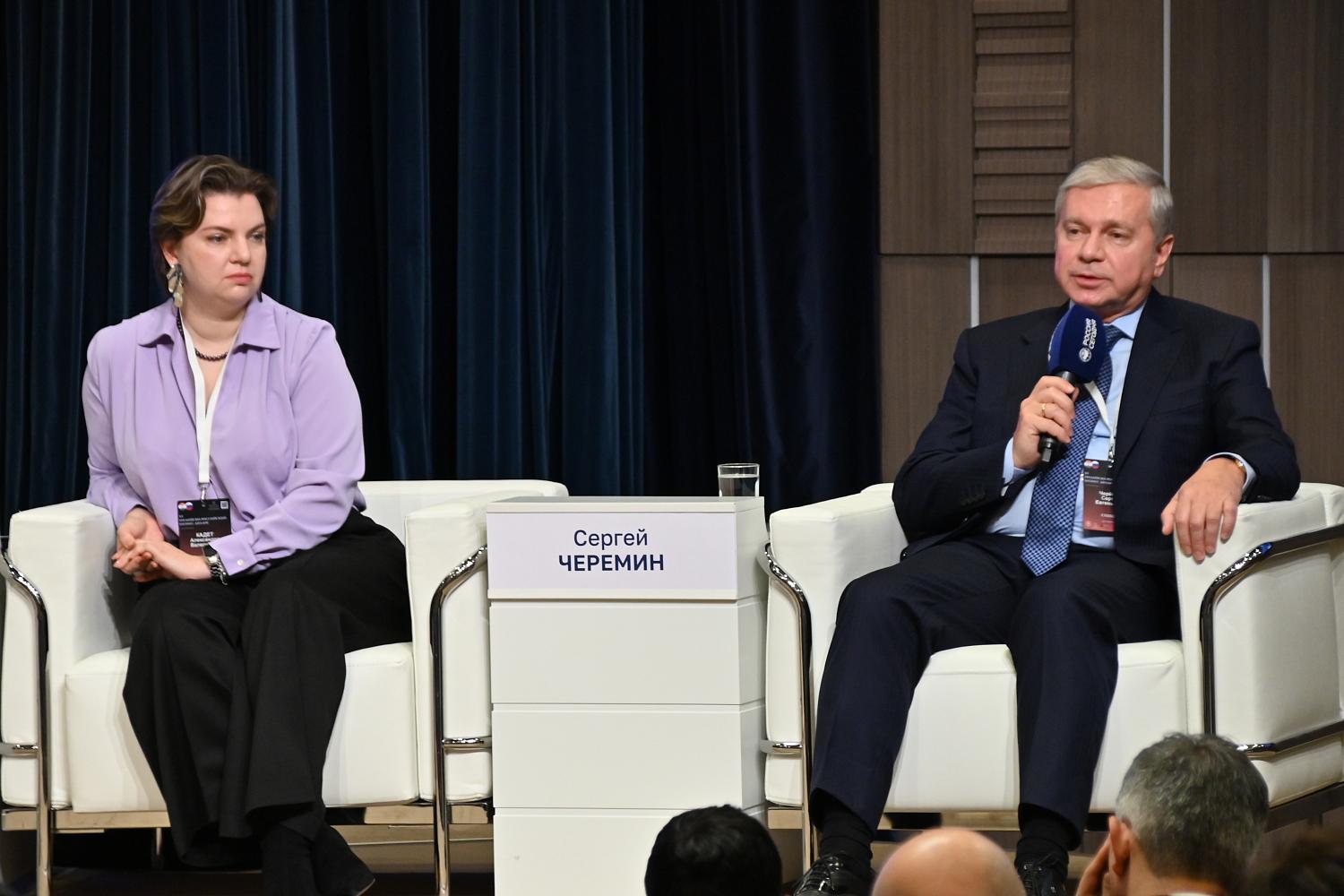 Президент МТПП Владимир Платонов выступил на пленарном заседании XV Индийско-Российского бизнес-диалога