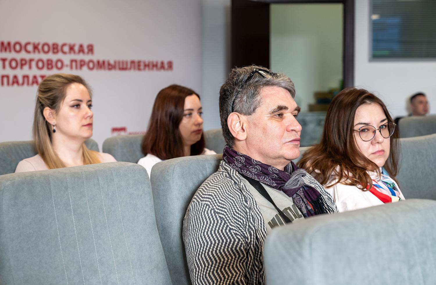 Не утонуть в «цифровой пене»: как бизнесу извлечь реальную выгоду из ИИ