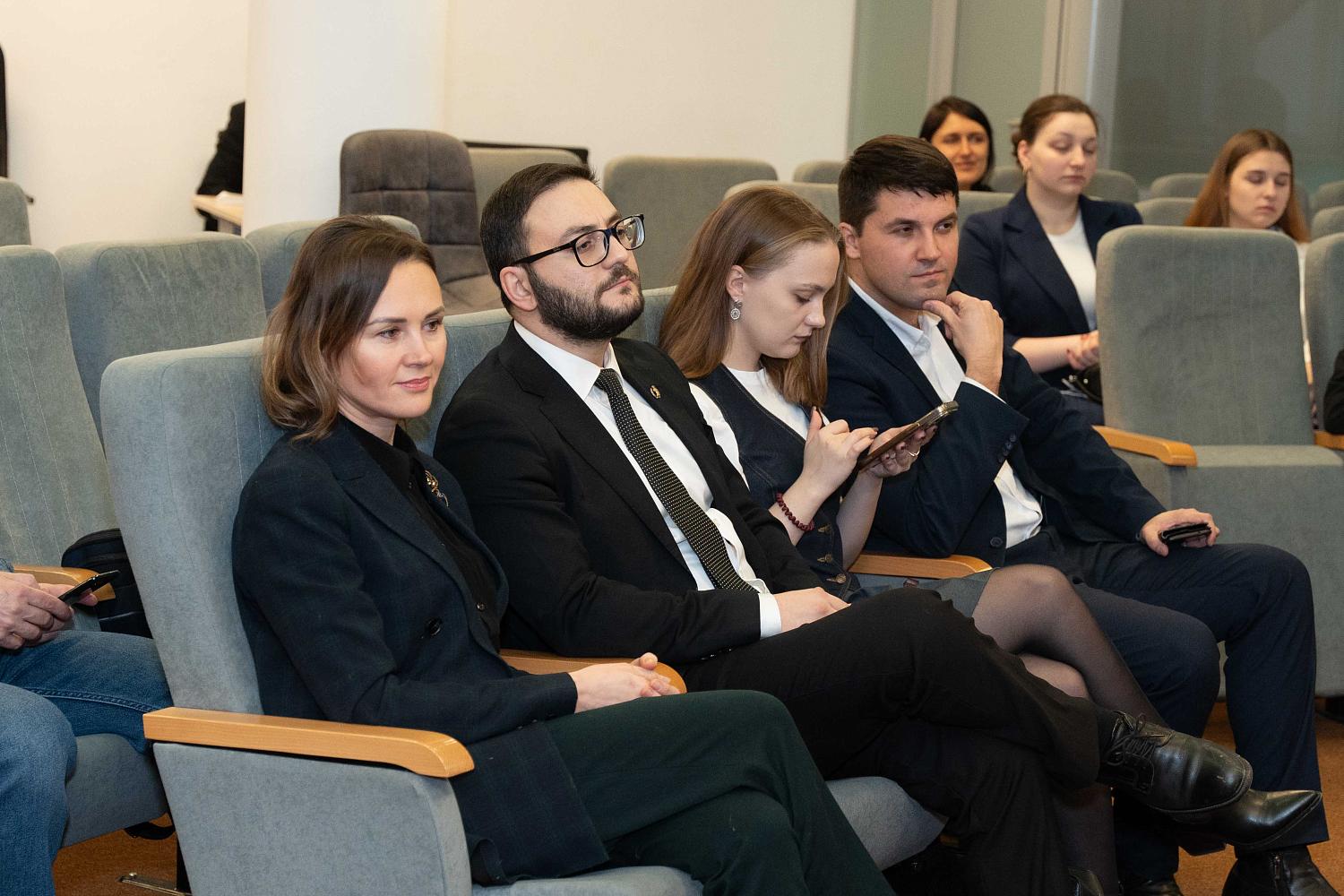 Что нужно знать предпринимателям и юристам при проведении обыска