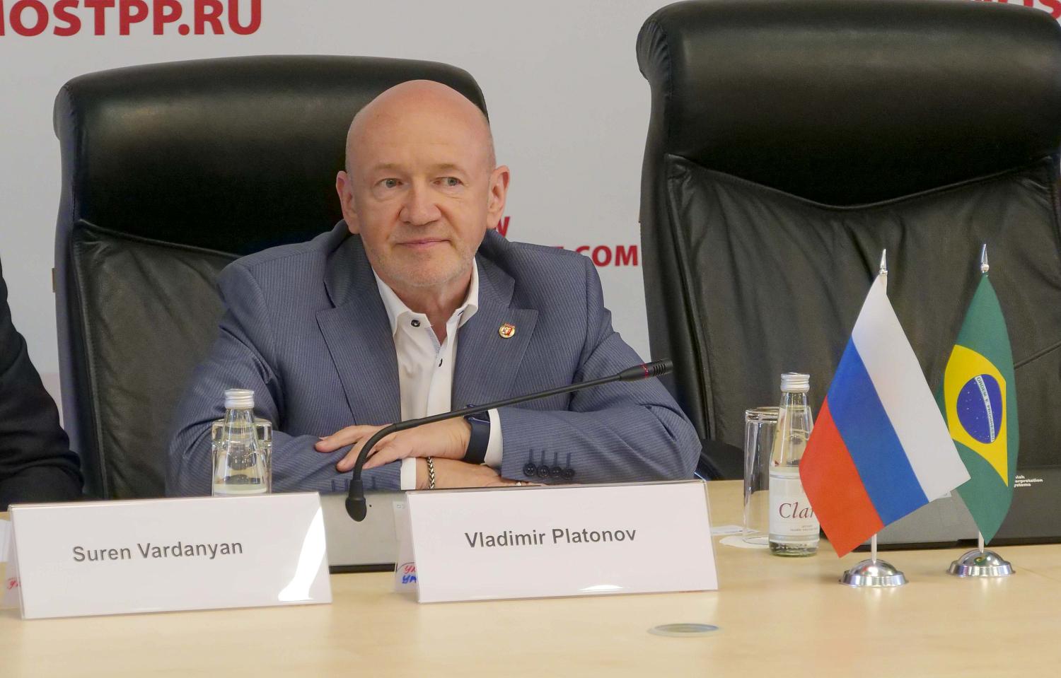 Официальный визит делегации из Бразилии завершился деловыми переговорами по цифровому проекту