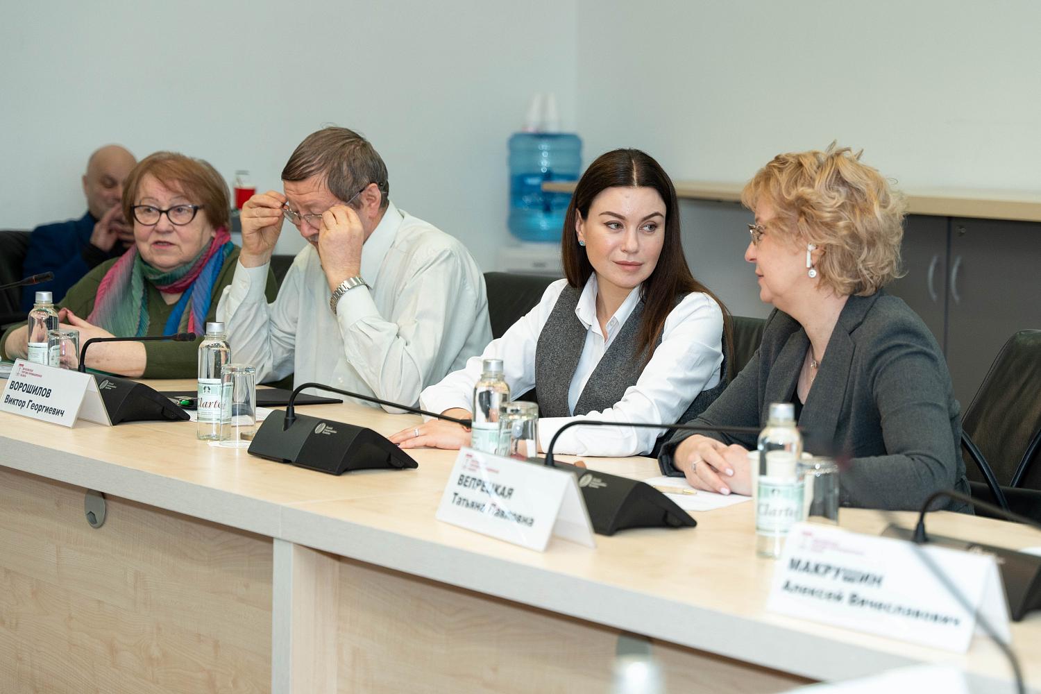 Профессиональное сообщество обсуждает возможности совершенствования системы вывоза ТКО