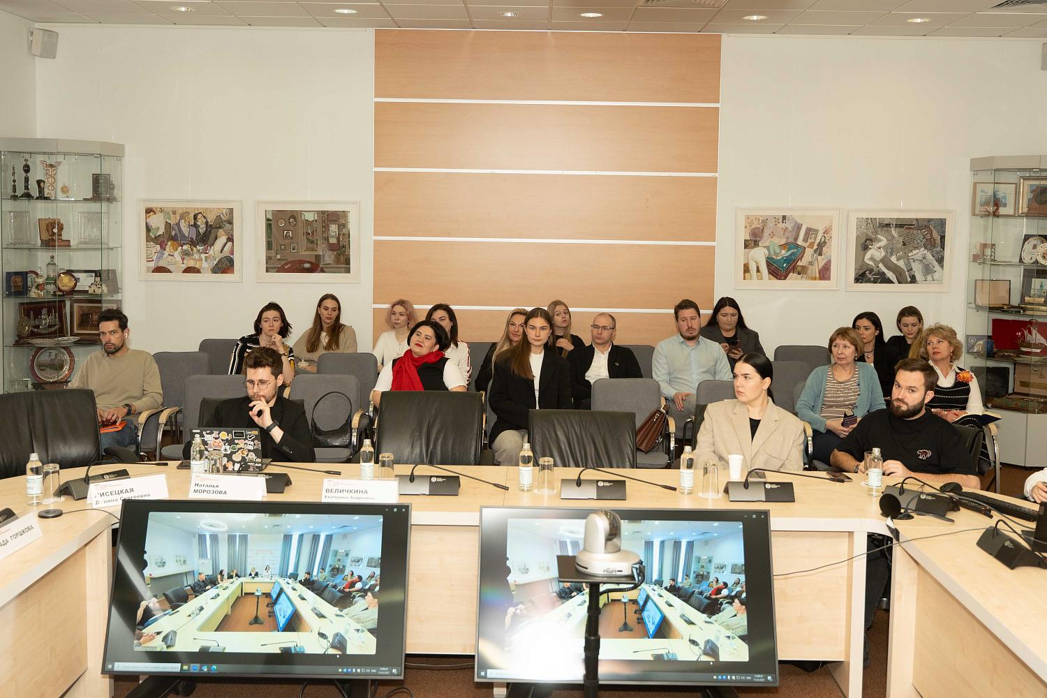 Маркировка рекламы в интернете по-прежнему вызывает много вопросов у предпринимателей и блогеров