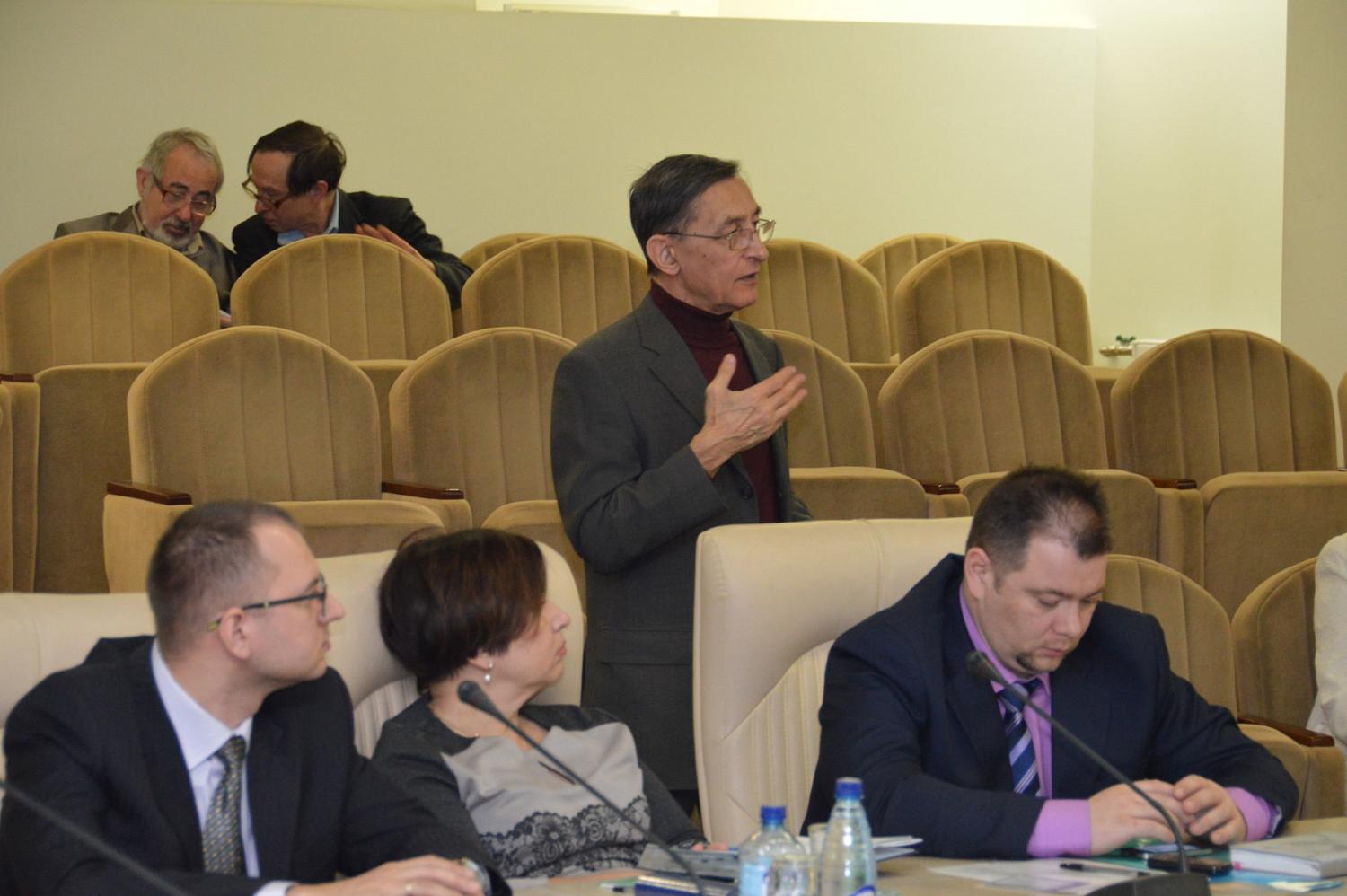 Нефрологи, эксперты и пациенты отметили Всемирный день почки проведением круглого стола и стаканом чистой воды