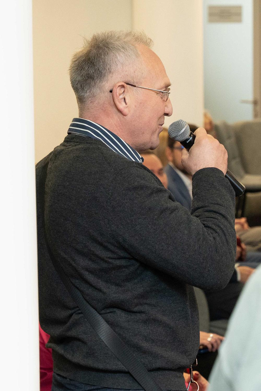 В центре внимания бизнесменов, чиновников и ученых – речные круизы