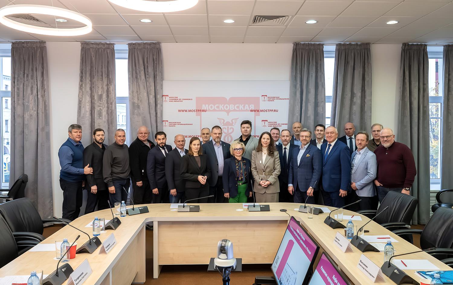 Корпоративное управление между глобальными трендами и российской реальностью