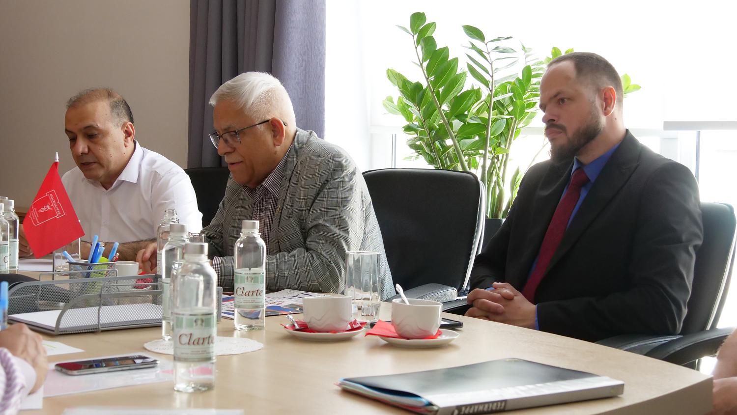 Королевство Бахрейн заговорит на русском