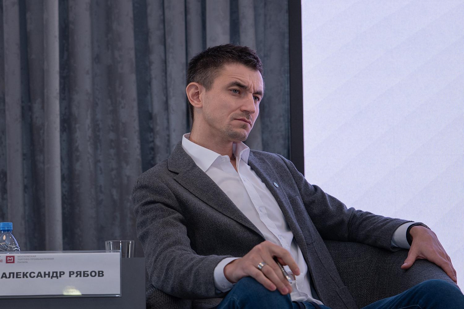 Эксперты обсудили новую практику поиска и предоставления персонала