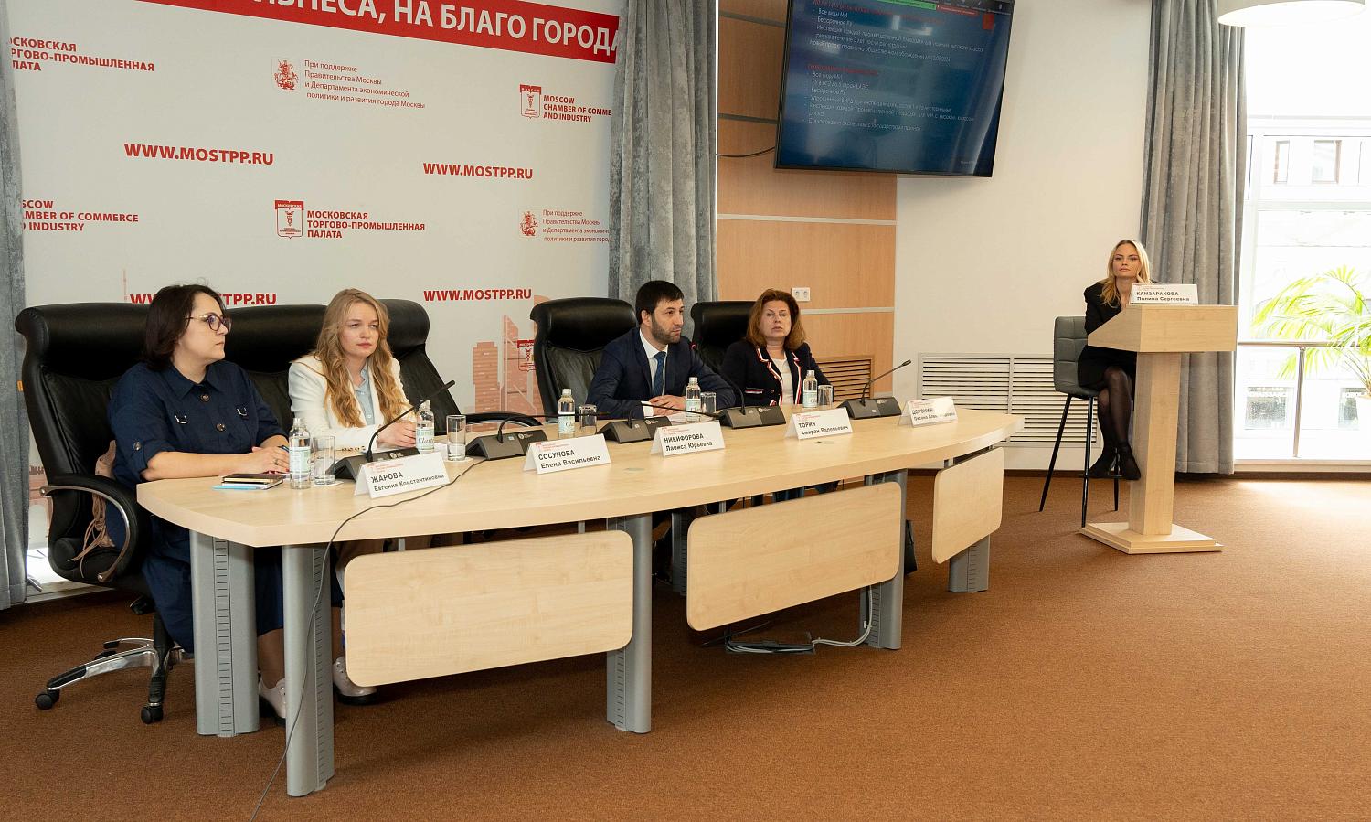 Обсуждены проблемы регистрации медицинских изделий отечественного производства