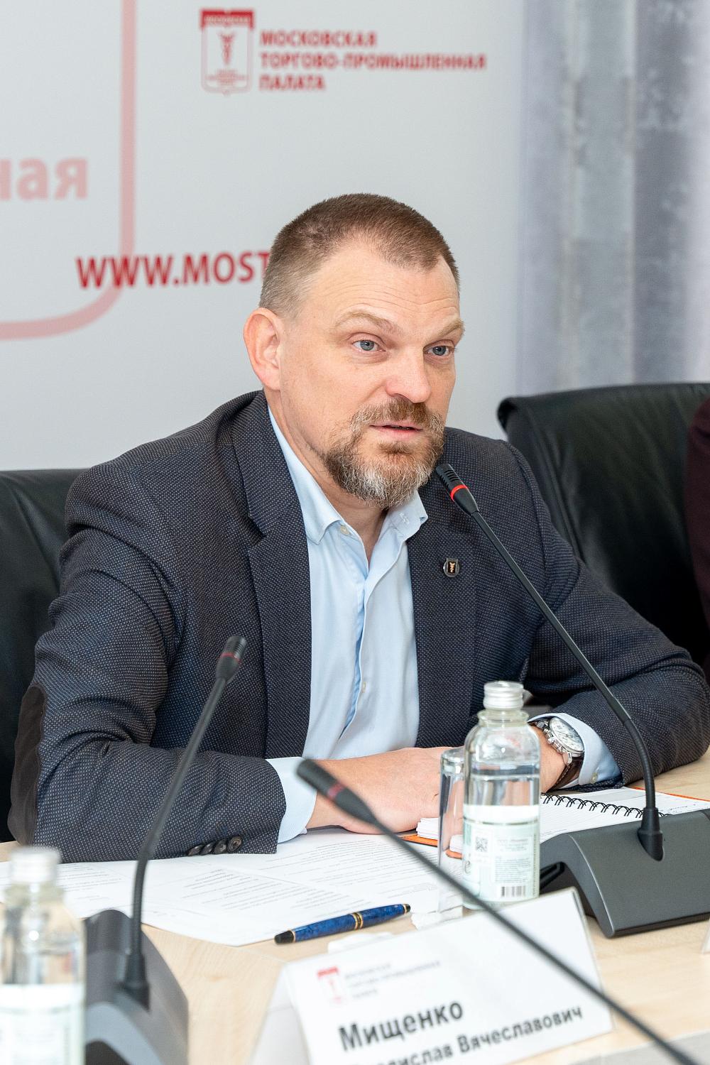 Новые члены Палаты познакомились с её работой 