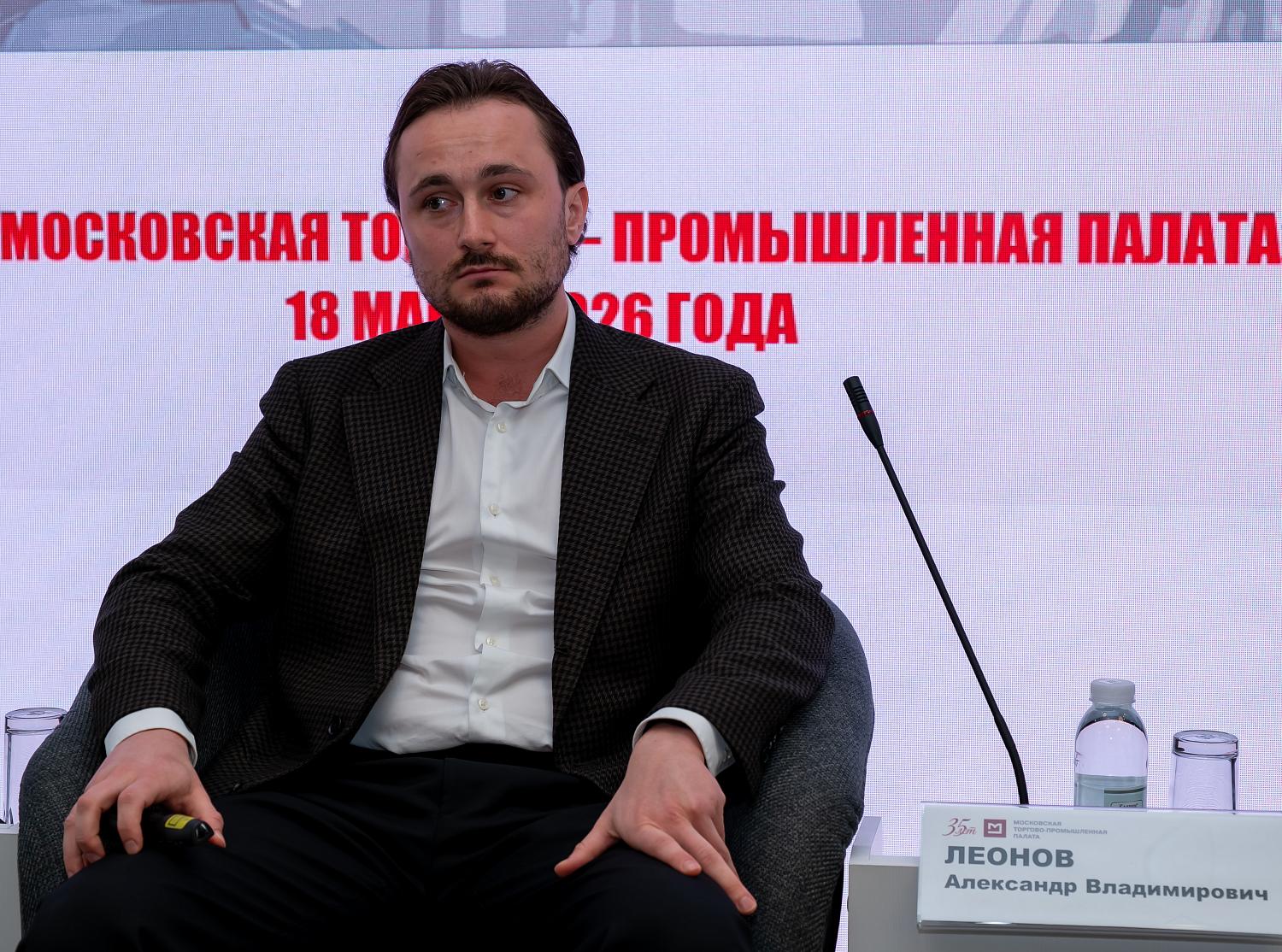 В центре внимания – развитие судостроения