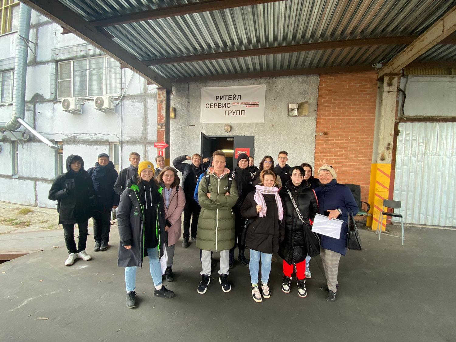 На производственной площадке компании «ЛайтКом» прошло профориентационное выездное мероприятие