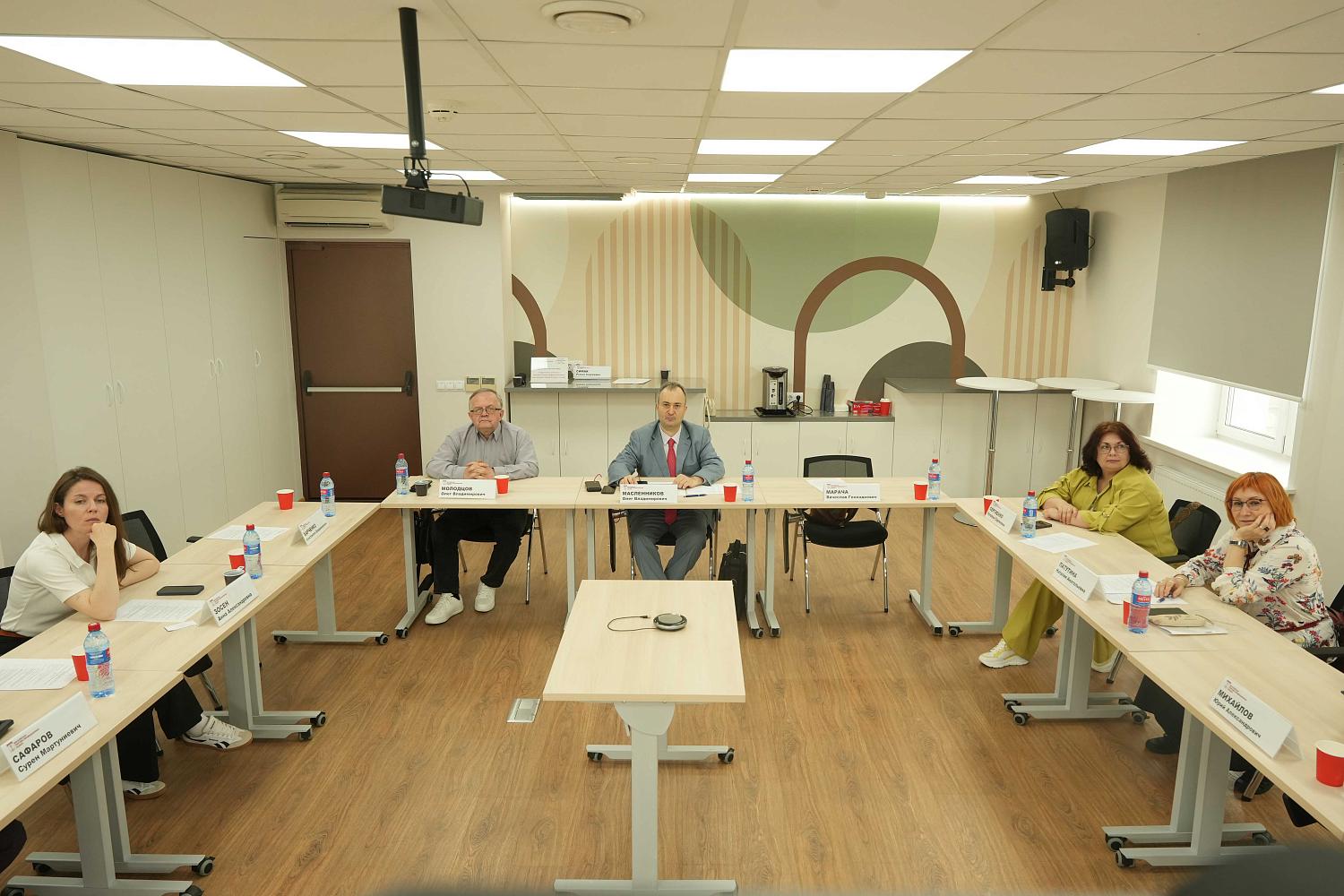 Дополнительное профессиональное образование – инструмент подготовки квалифицированных кадров