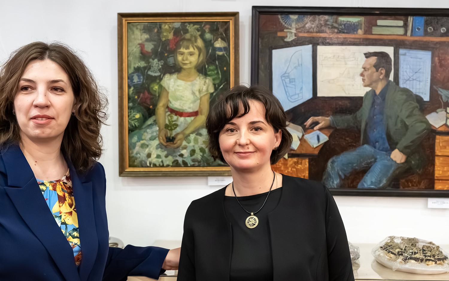 Светлые и тёплые работы художников представлены в залах МТПП