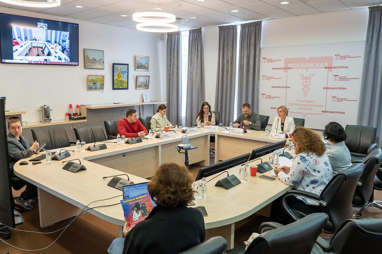 Финансы без стресса: как пожилым управлять деньгами уверенно и спокойно