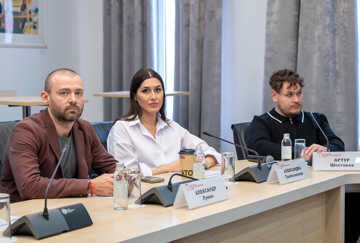 Электронная коммерция 2025: тренды, вызовы, решения