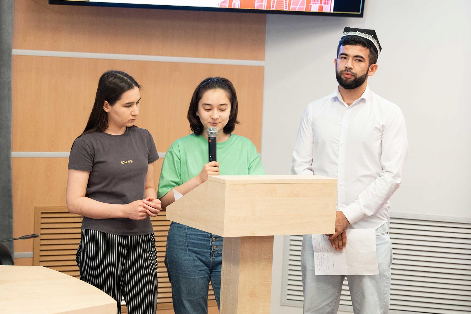 Еще один финалист Школы предпринимательства для иностранных студентов проходит стажировку на московском предприятии 