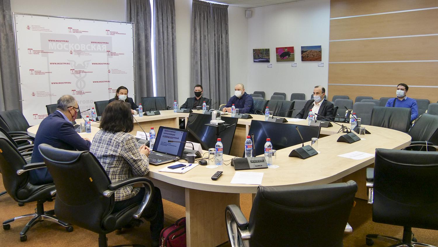 Эффективная коммуникация помогает управлять бизнесом