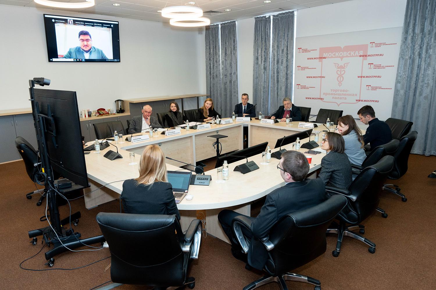 Как вовлечь молодежь в реализацию экологических проблем?