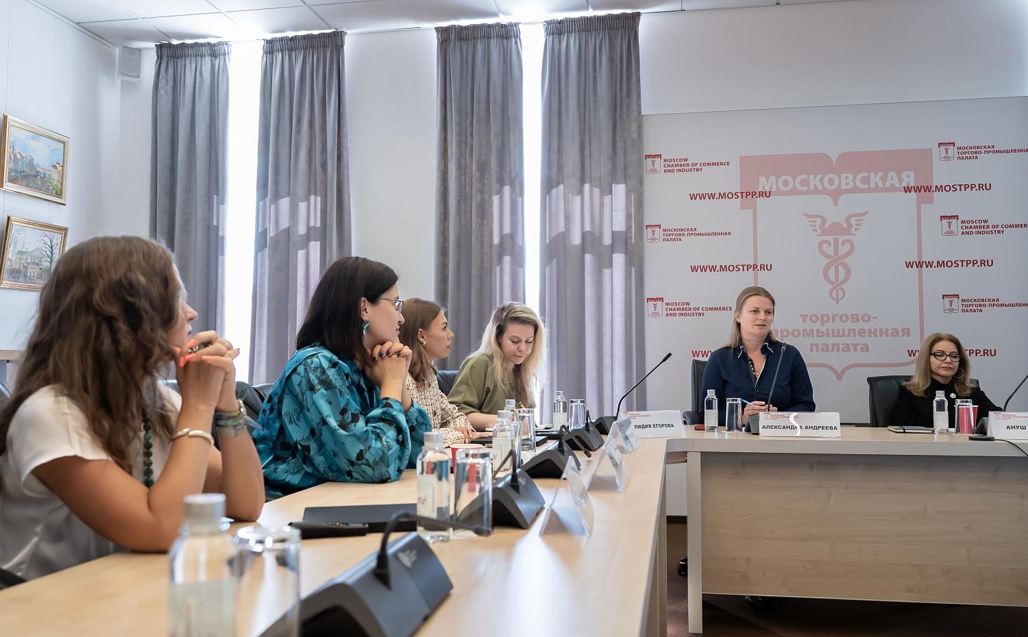 «Креатив во взаимодействии со студентами – это очень важно»