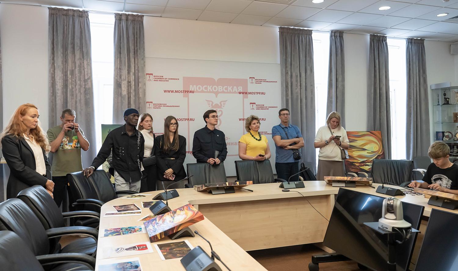 От Уганды до России – художественный мост через континенты