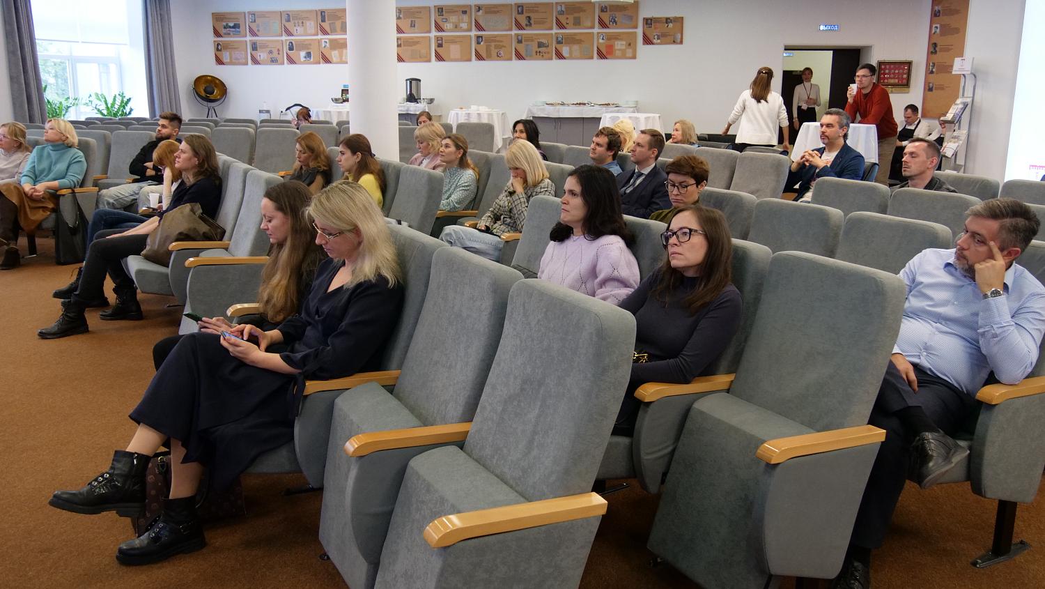 Возможности использования нейросетей и искусственного интеллекта в бизнесе обсуждались на площадке МТПП