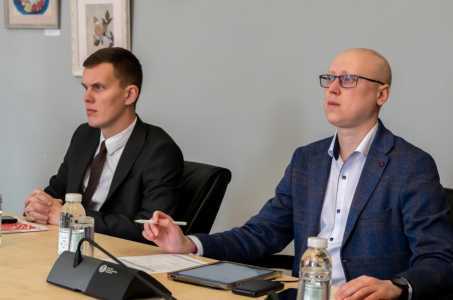 Эксперты обсудили, что мешает развитию пожарно-спасательной отрасли