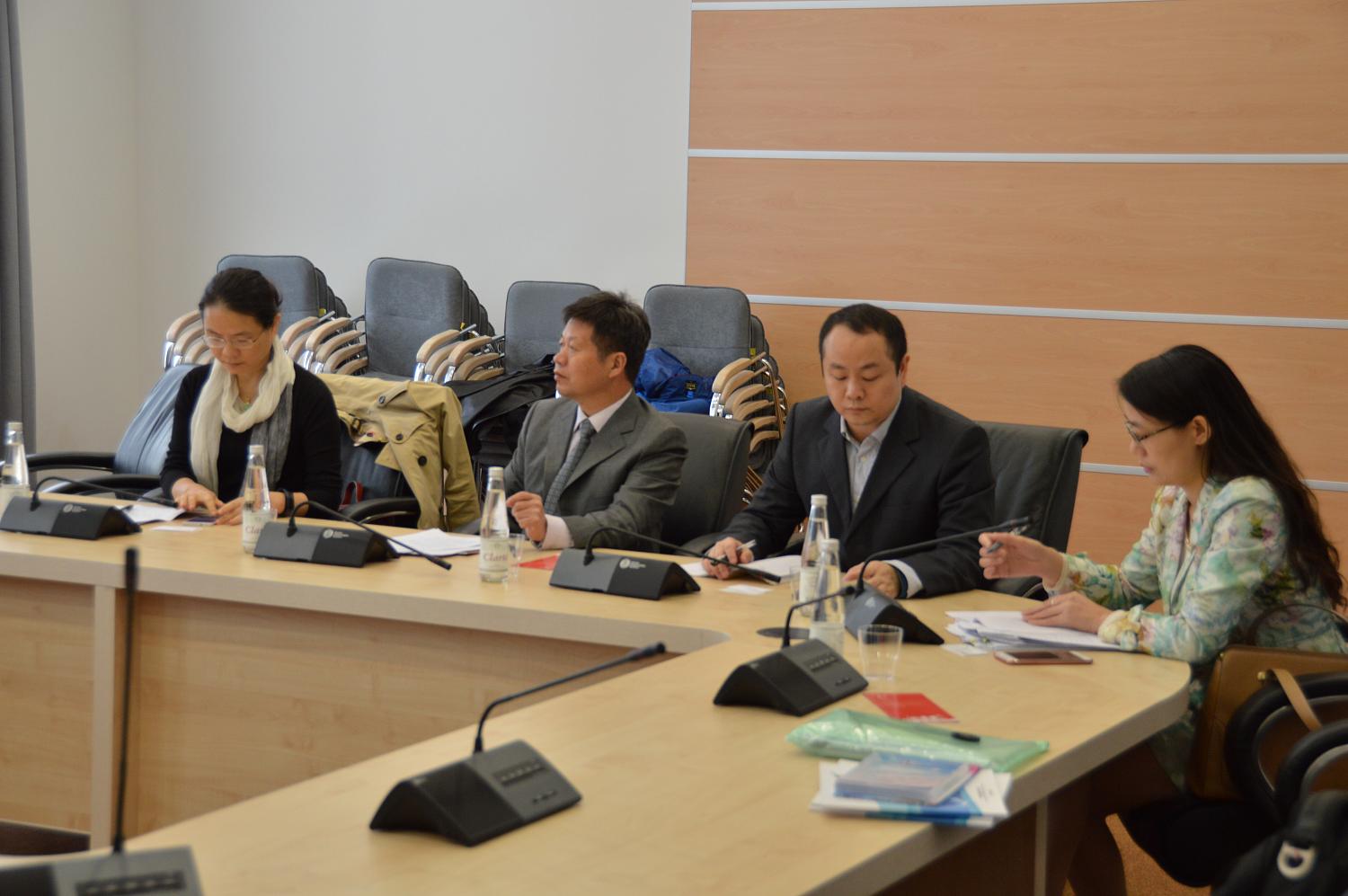 A meeting with representatives from the province of Guangdong, China